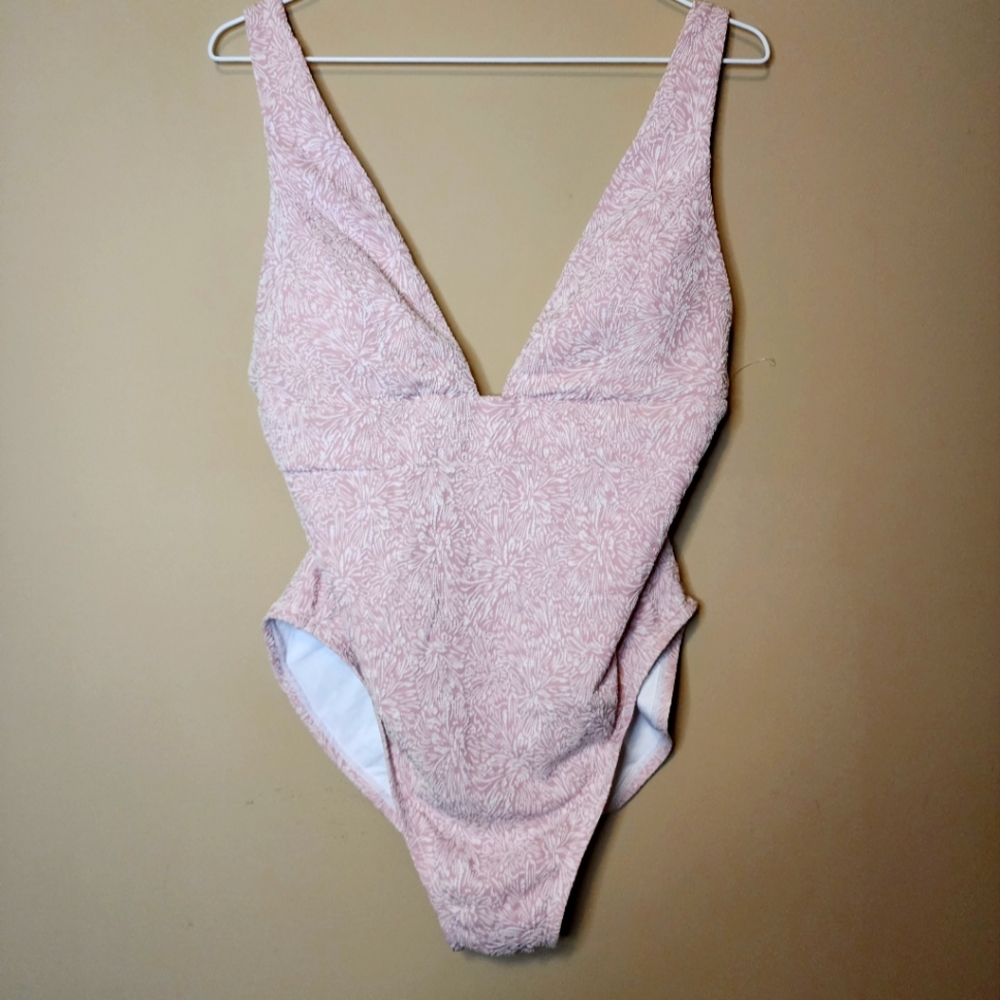 Andie one piece bathing suite vlush pink and white